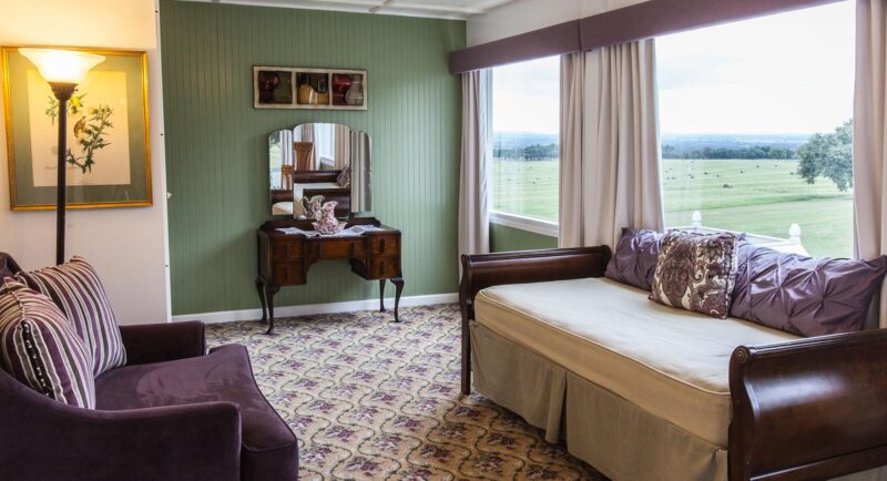 lavender suite 2