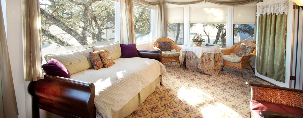lavender suite living room