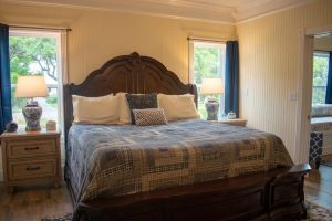 Rooms & Rates - Bed & Breakfast Fredericksburg, TX